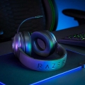 تصویر  هدفون گیمینگ با سیم ریزر مدل Kraken V3 RGB